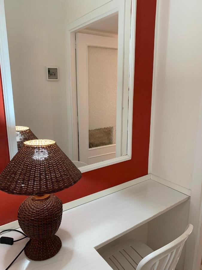B&B Villa Delle Rondini 维博瓦伦蒂亚码头 外观 照片