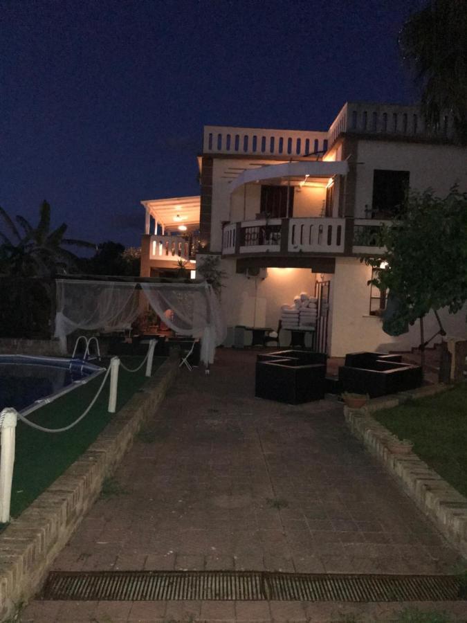 B&B Villa Delle Rondini 维博瓦伦蒂亚码头 外观 照片
